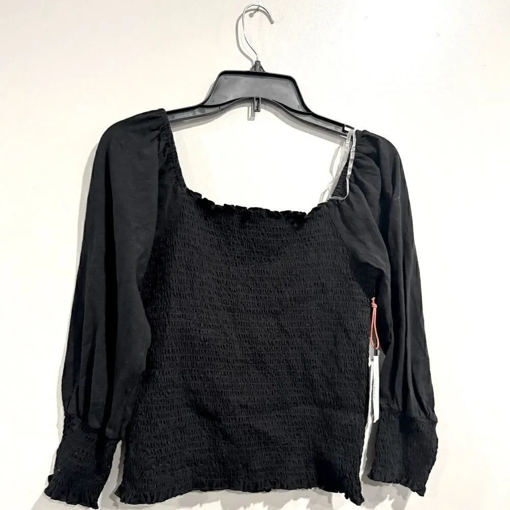 BLACK TAPE Petite Smocked Top Long Sleeve ruffled black top, size petite Large